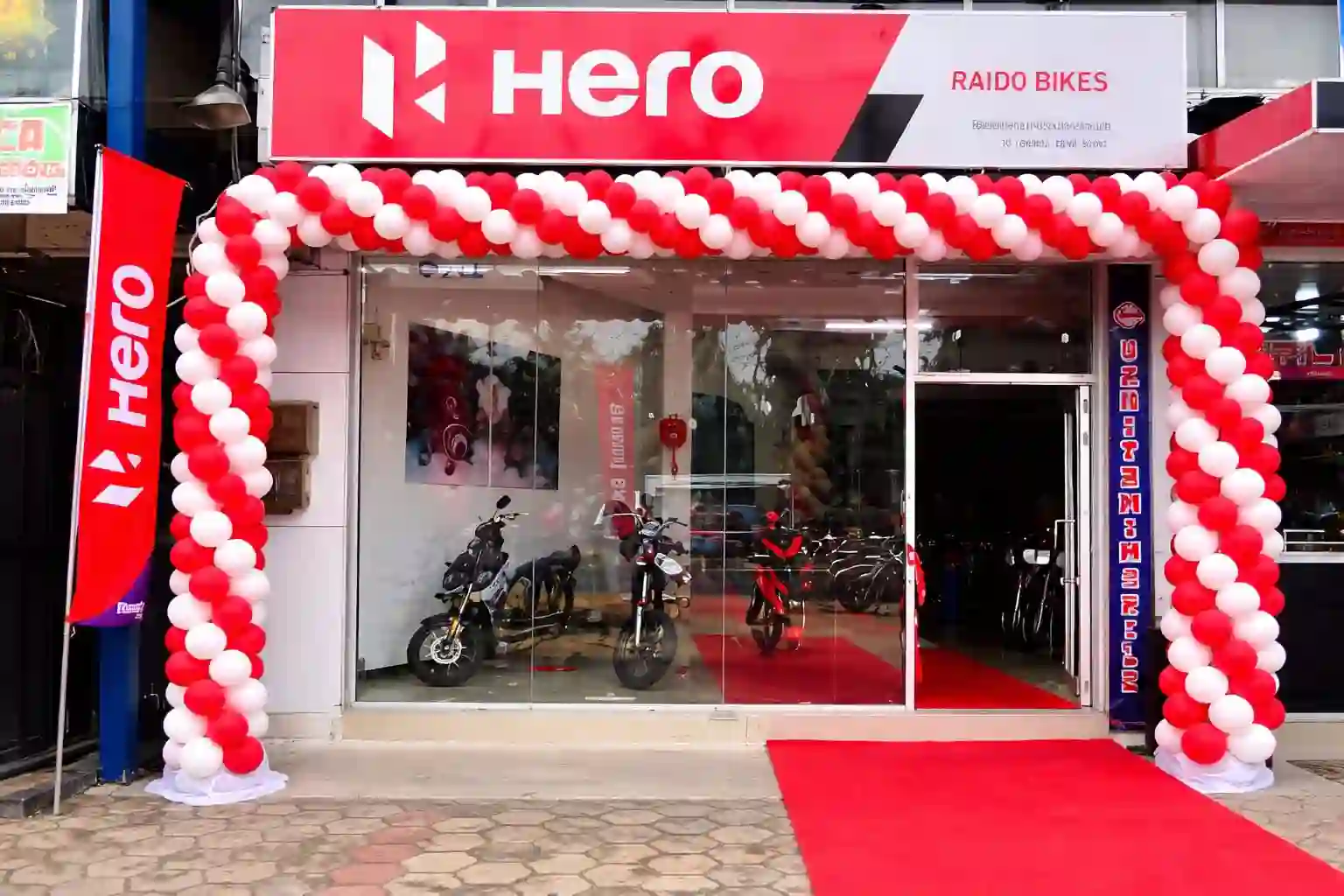 Showroom Grand Entry Decor