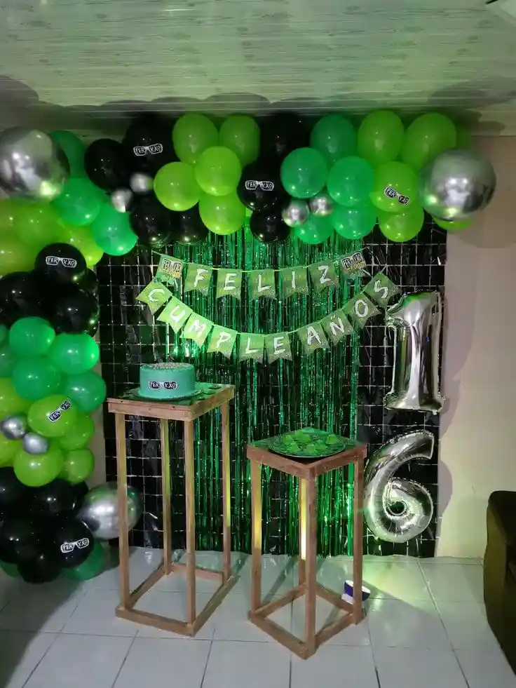 balloon decoration kids birthday decoration Mine Craft Green Theme Decor 2924