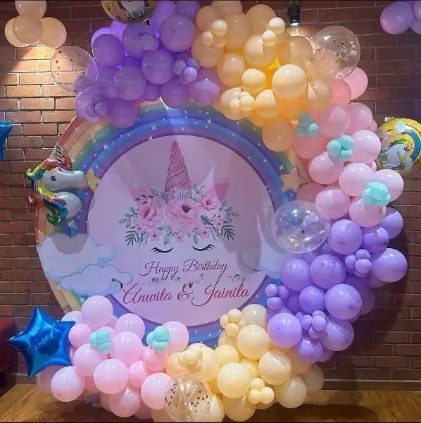 Unicorn With Balloon Decoration