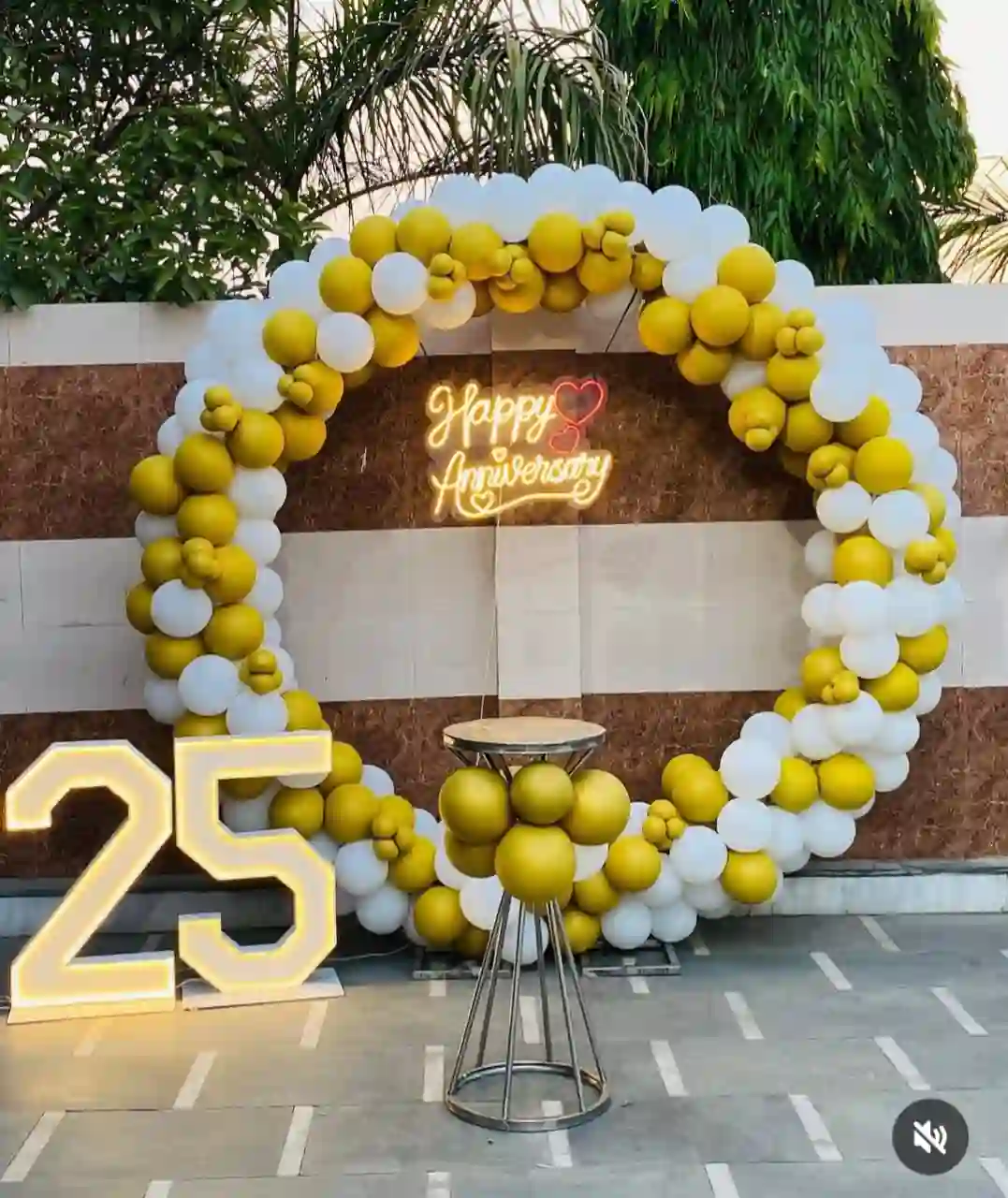 Anniversary Decoration 25th