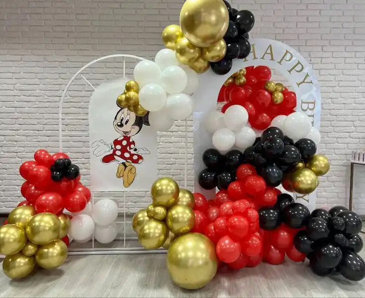 Mickey Mouse Balloon Decoration