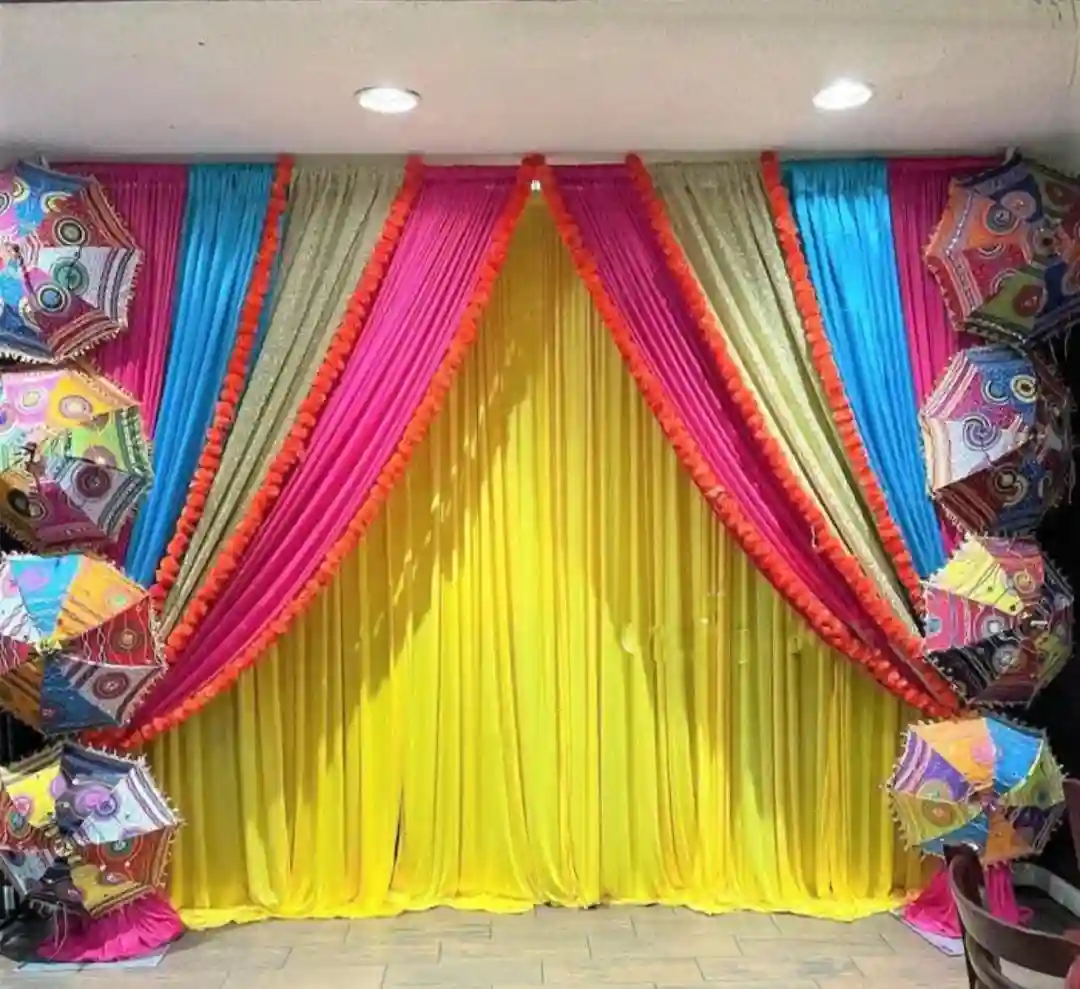 Mehendi Decoration Simple Umbrella Look