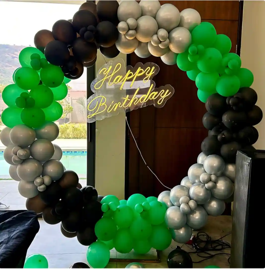 Black Green Ben 10 Balloon Decor