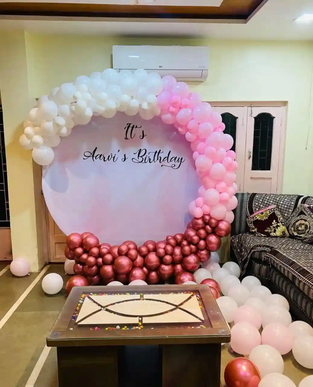 Ring With White Balloon
