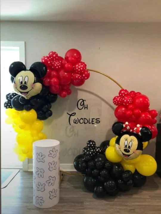 Mickey Mouse & Minnie Decor