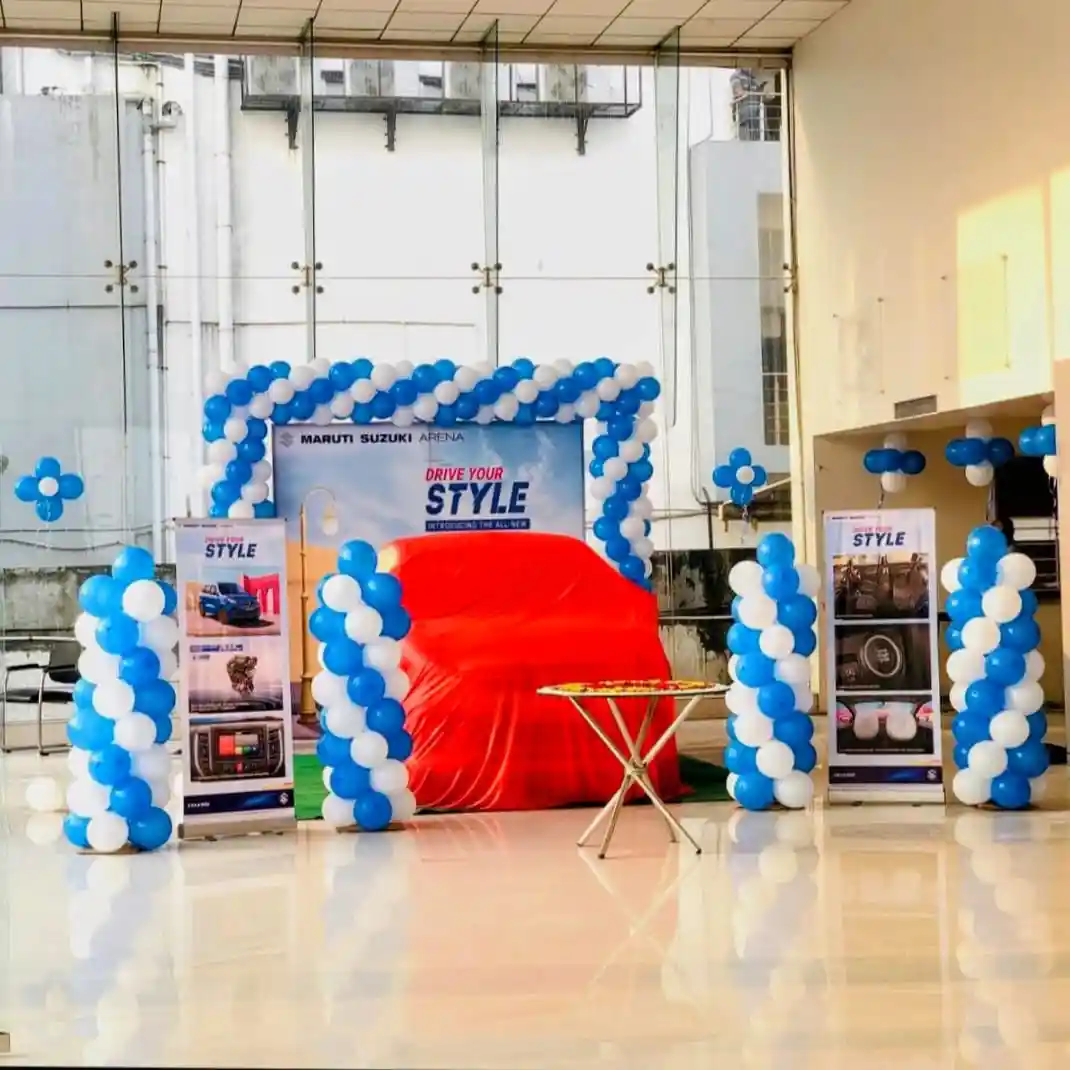 Showroom Balloons Decoration